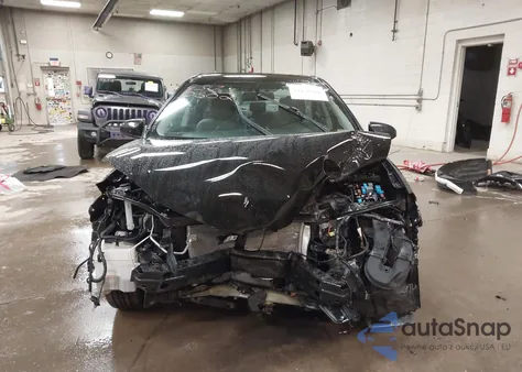2015 Toyota Corolla Le Plus from USA, damaged, VIN 2T1BURHE4FC302794